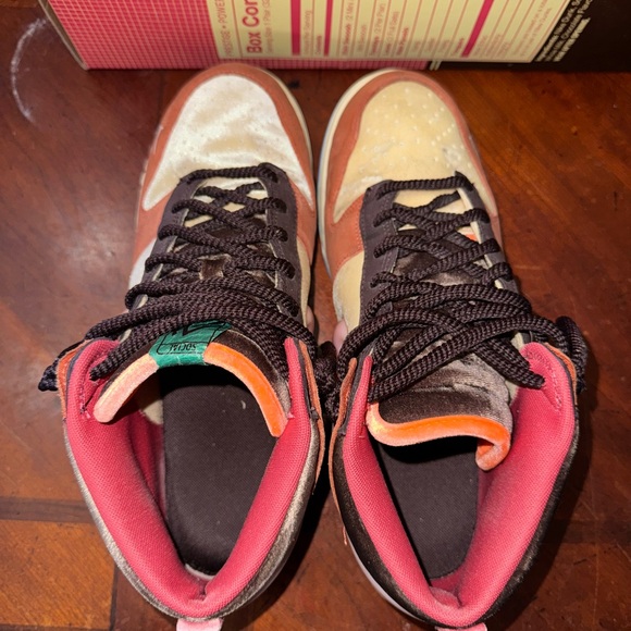 Nike X social status dunk “Chocolate Milk” - Picture 7 of 11